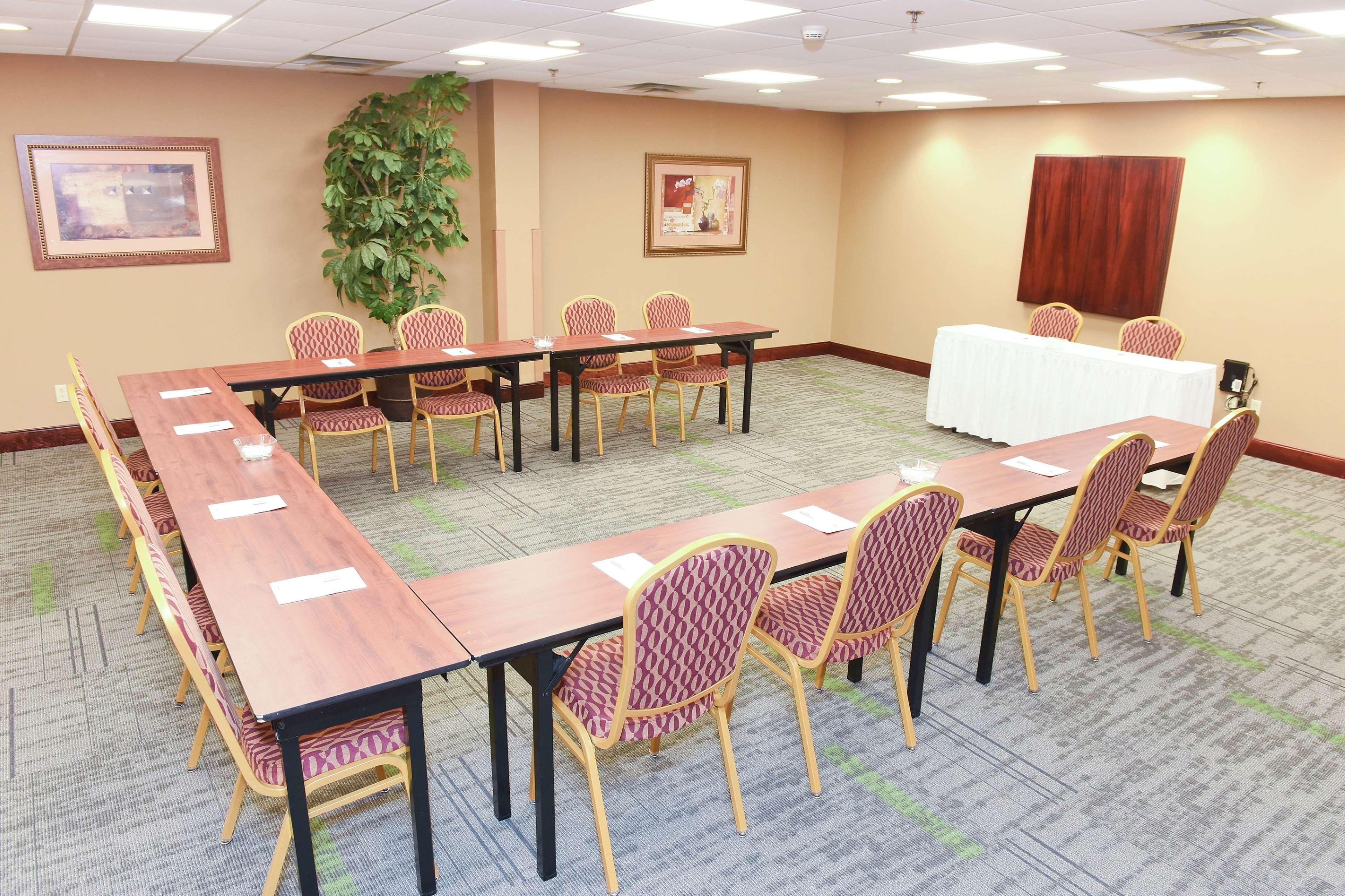Hampton Inn&Suites Madisonville Extérieur photo