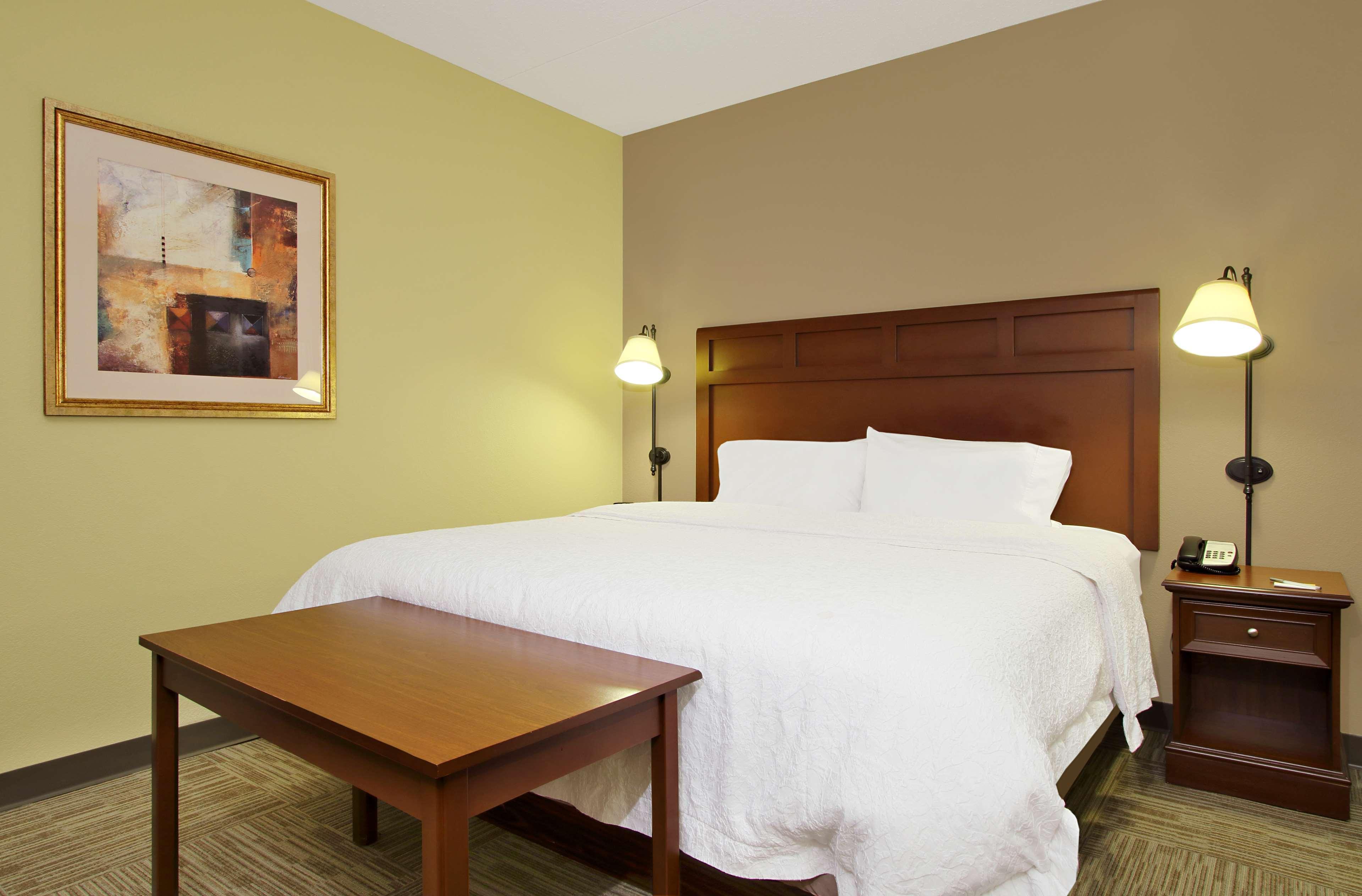 Hampton Inn&Suites Madisonville Extérieur photo