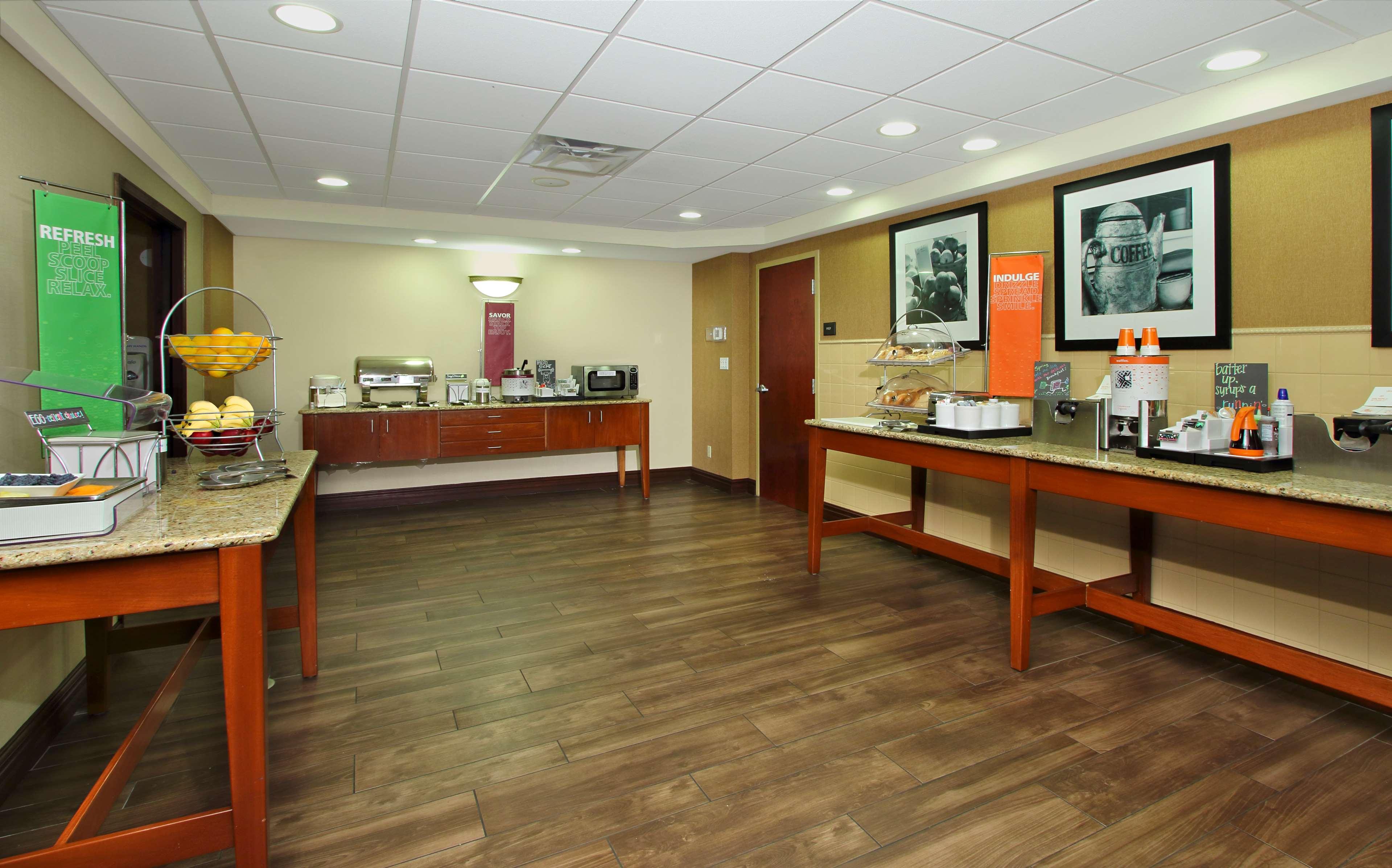 Hampton Inn&Suites Madisonville Extérieur photo