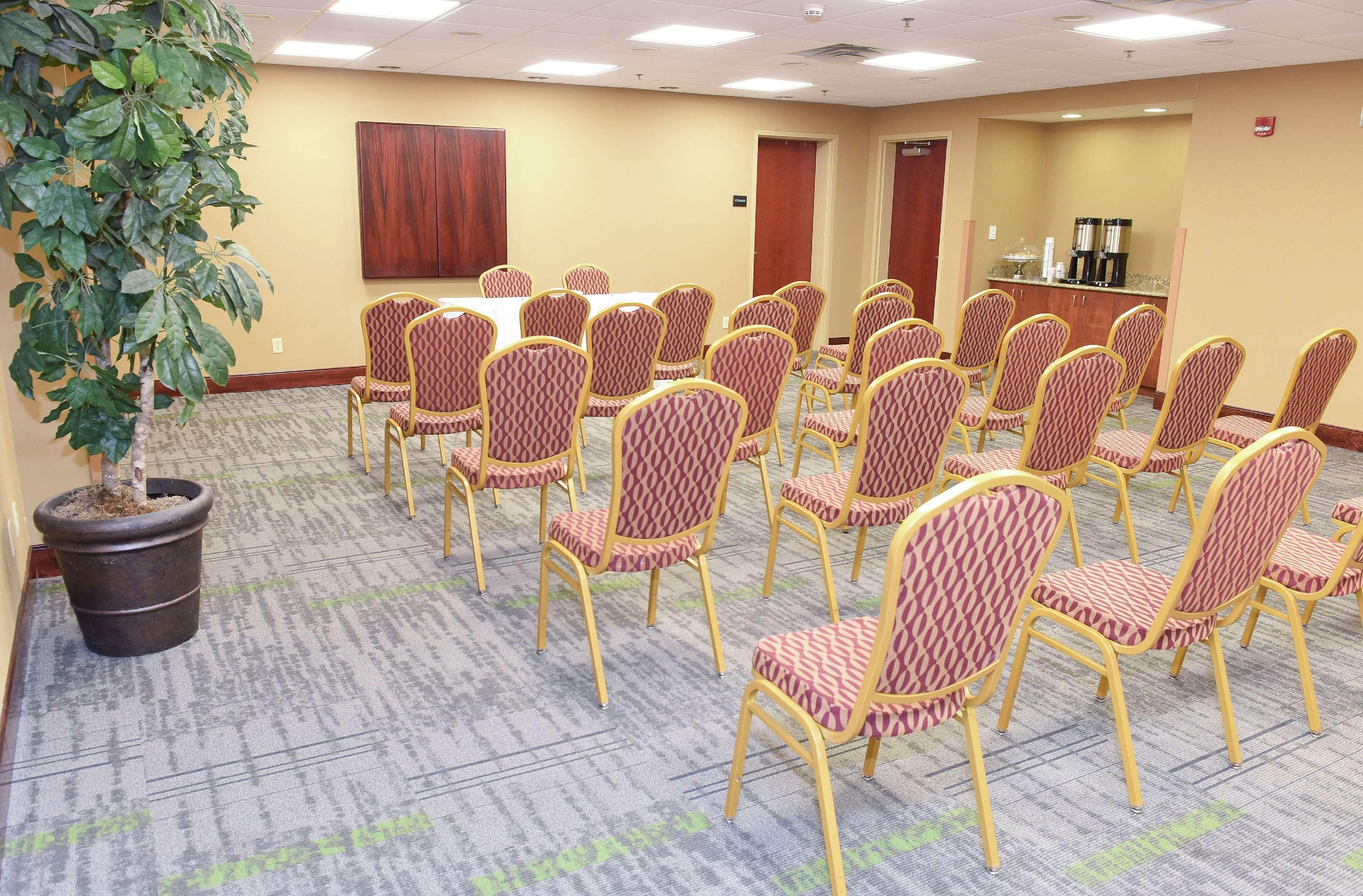 Hampton Inn&Suites Madisonville Extérieur photo