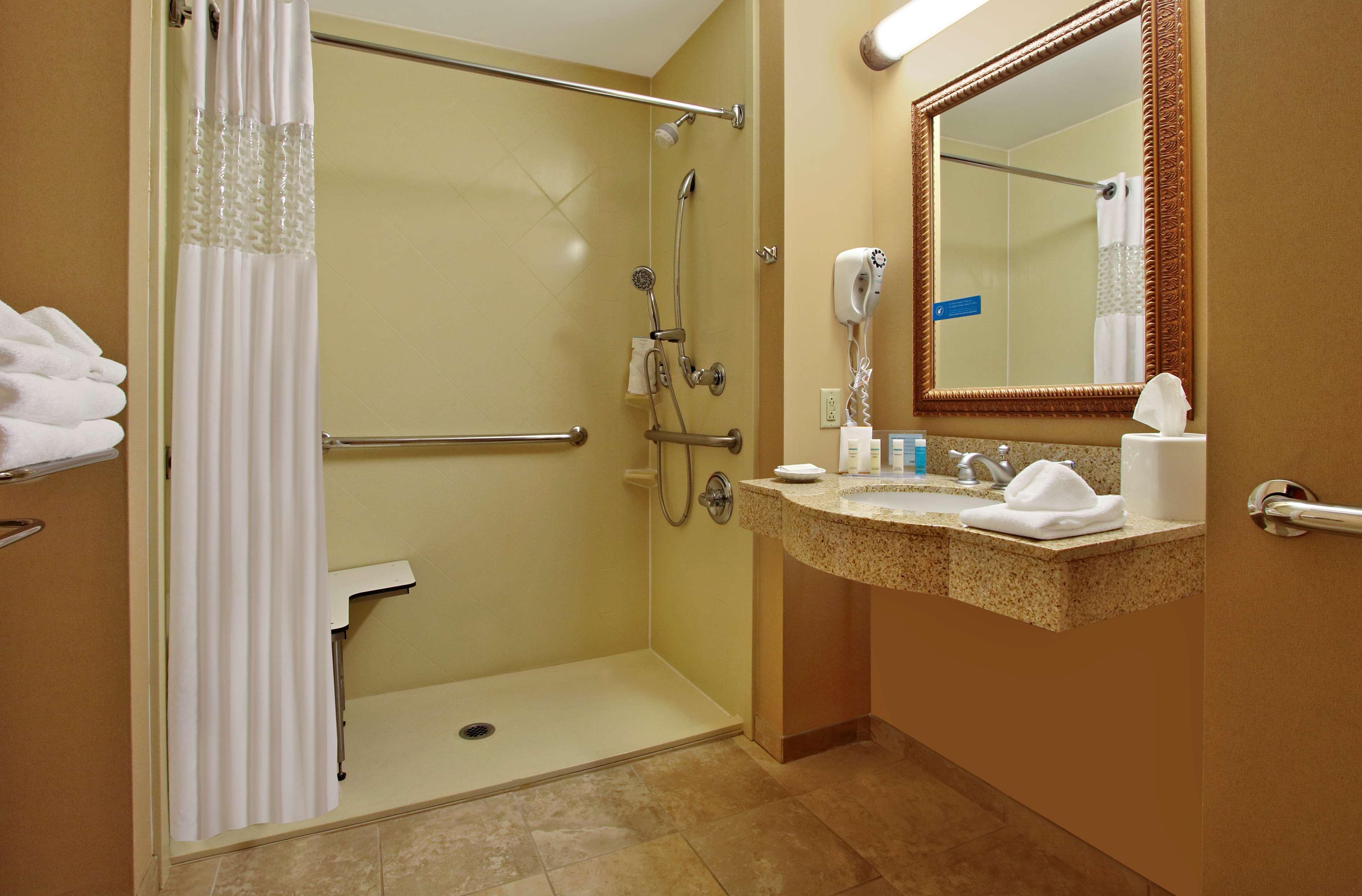 Hampton Inn&Suites Madisonville Extérieur photo